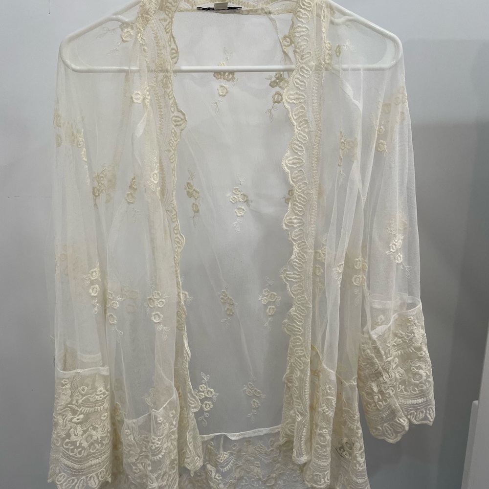 Elegant Sheer Lace Kimono